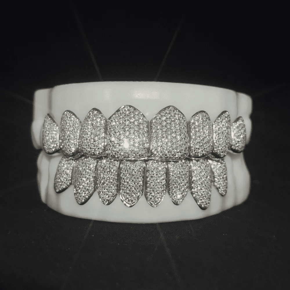 LENTISARA 10-on-10 VVS Moissanite Grillz Set in 925 Silver - Image 2